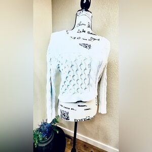 White Cable Knit V neck Oversized Lightweight Preppy Sweater size S/M